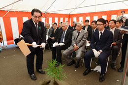 道森連改築へ地鎮祭